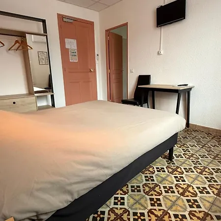 فندق Restaurant Laissac Speiser أولارج